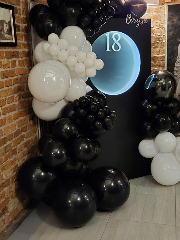 1000088332085d675a1022183711