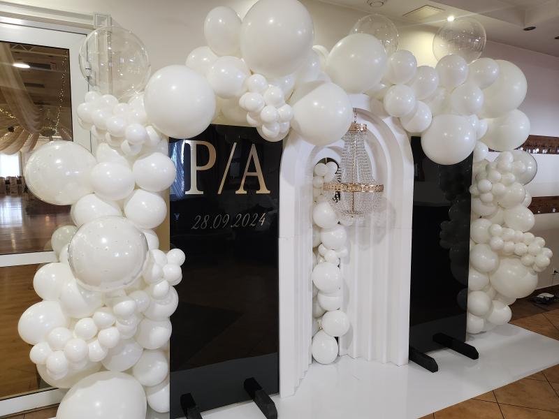 1000089819119810e51022184526